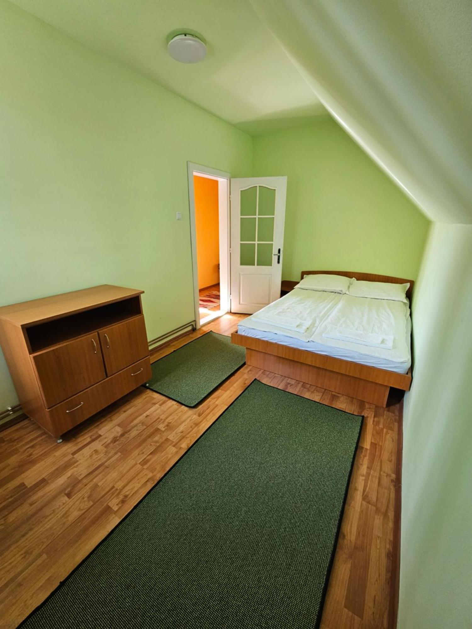Fuzfa Apartman Joseni  Ngoại thất bức ảnh